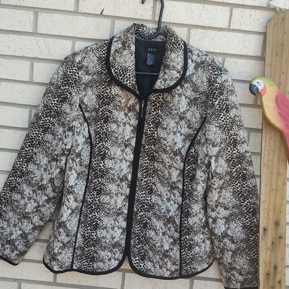 Leopard 🐆 Jacket** - Picture 2 of 10